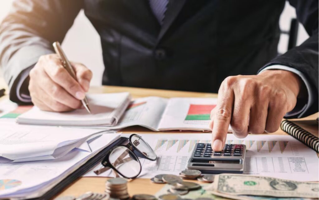Professional Expertise and Conformity a Tax Agency